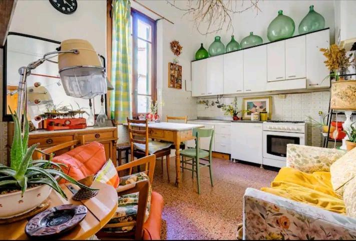 Urban Utopia Bed and Breakfast Firenze Esterno foto